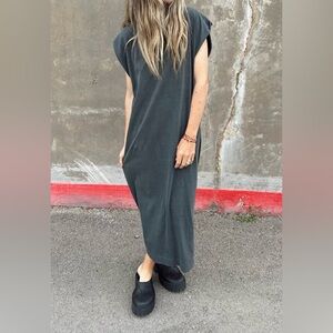 Ascot & Hart cap sleeve maxi t-shirt dress